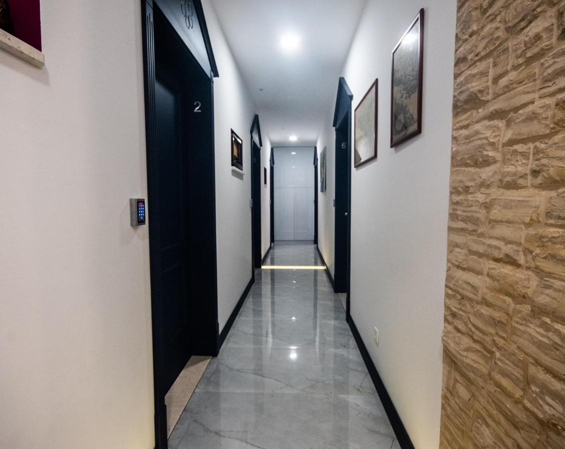 Center Luxury Rooms 1 Сплит Экстерьер фото